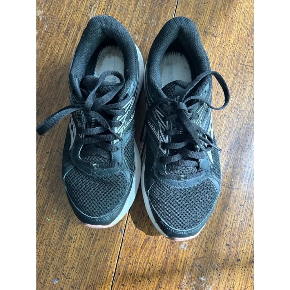 Saucony Black and White Women’s Athletic Running Shoes Sz 8 EUC S106281
